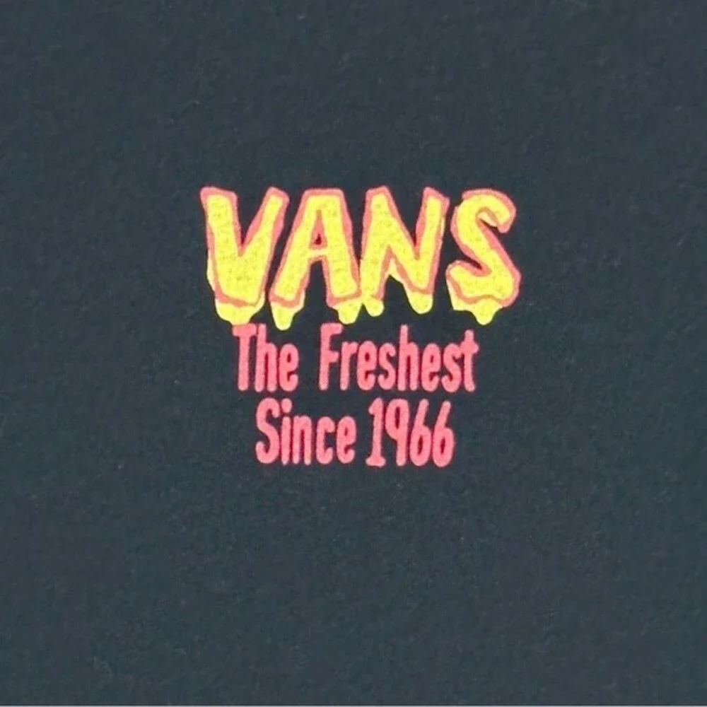 Vans The Freshest since 1966 Black Graphic T-shirt M - Picture 2 of 7